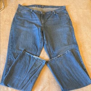 Cabela's Women's Straight Leg Blue Jeans #001
